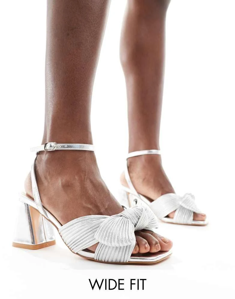 Glamorous Wide Fit Glamorous Wide Fit Exclusive mid heel bow