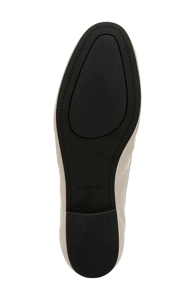 VIONIC Newport Loafer 6