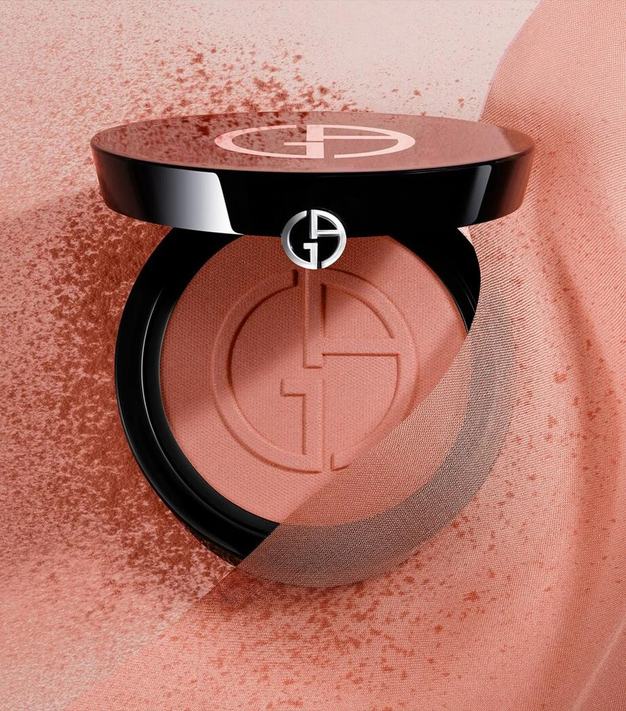 Armani Luminous Silk Glow Blush 4