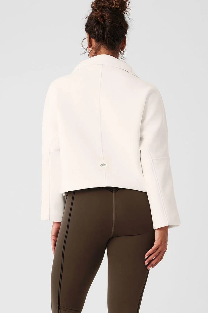 Alo Technical Form Jacket - Ivory 6
