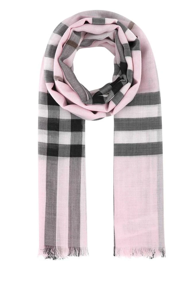 Burberry Burberry Check Detailed Frayed Edge Scarf