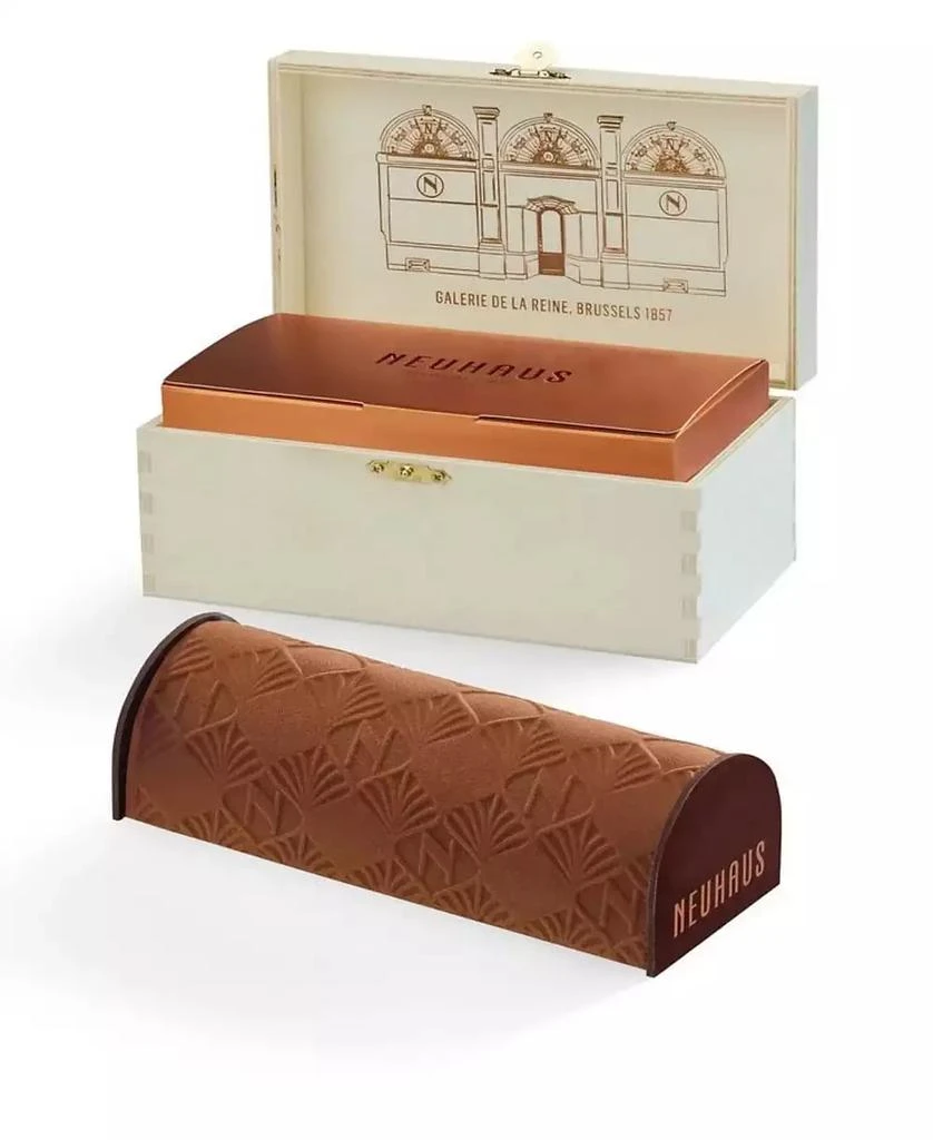 Neuhaus Holiday Buche Yves Mattagne Chocolate