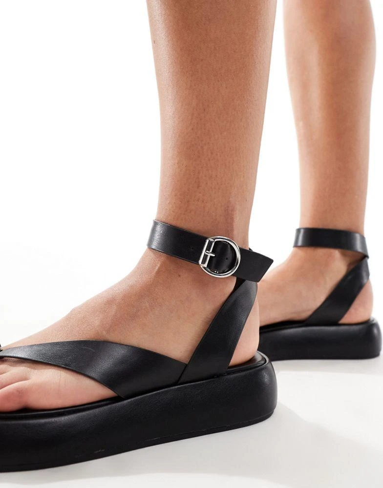 Stradivarius Stradivarius ankle strap sandal in black 3