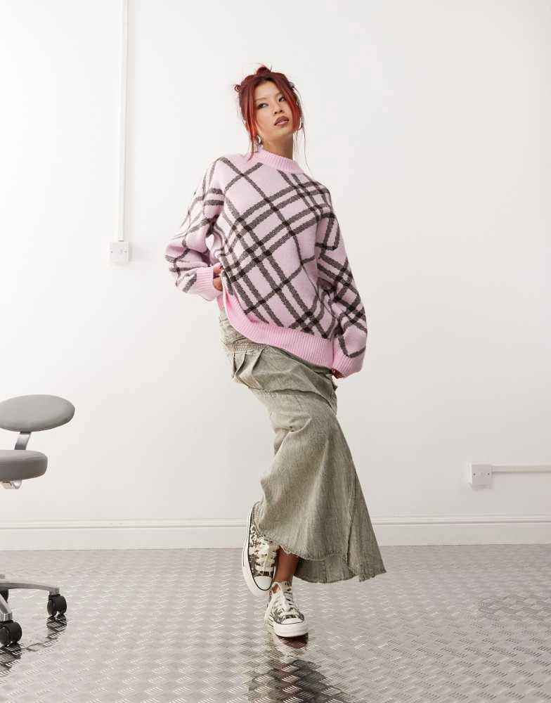 Monki Monki oversized knit sweater in pink and black check 2