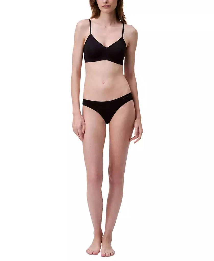 Calvin Klein Women's Low-Rise Bikini Underwear QD5126 1
