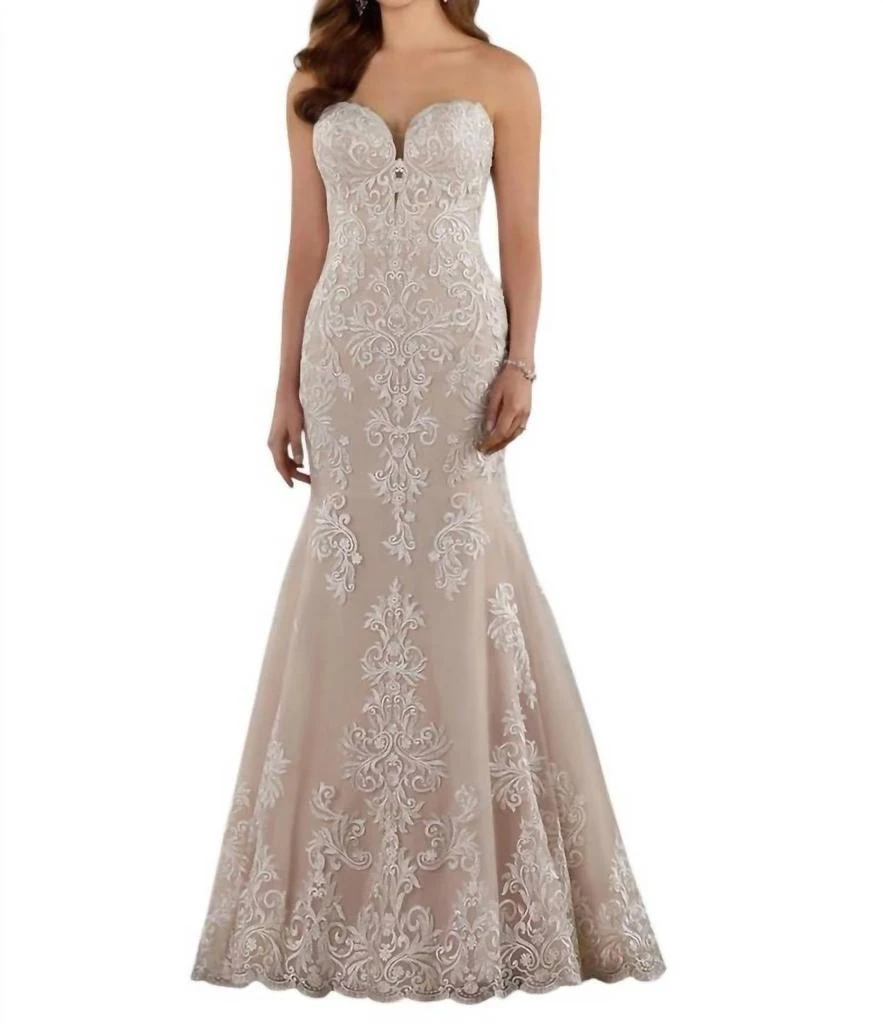 Essence of Australia Romantic Vintage Lace Wedding Gown In Ivory/moscato/porcelain - Ivory/moscato/porcelain - US 12 (L)