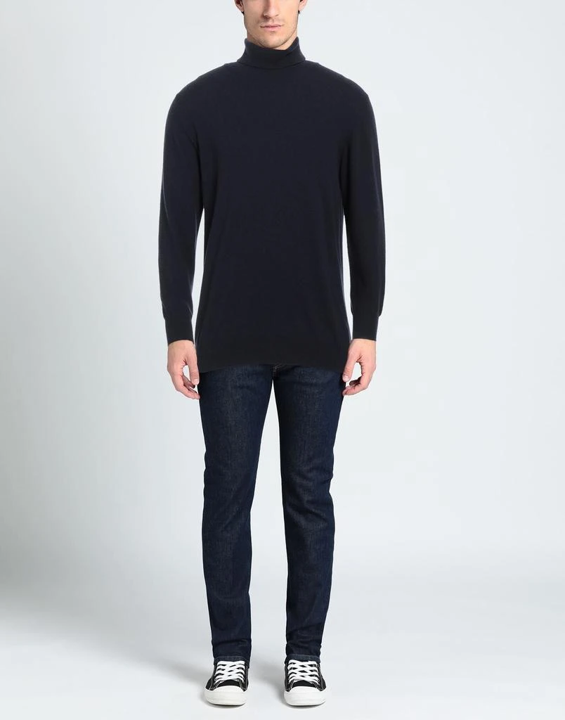 JEORDIE
S Turtleneck 2