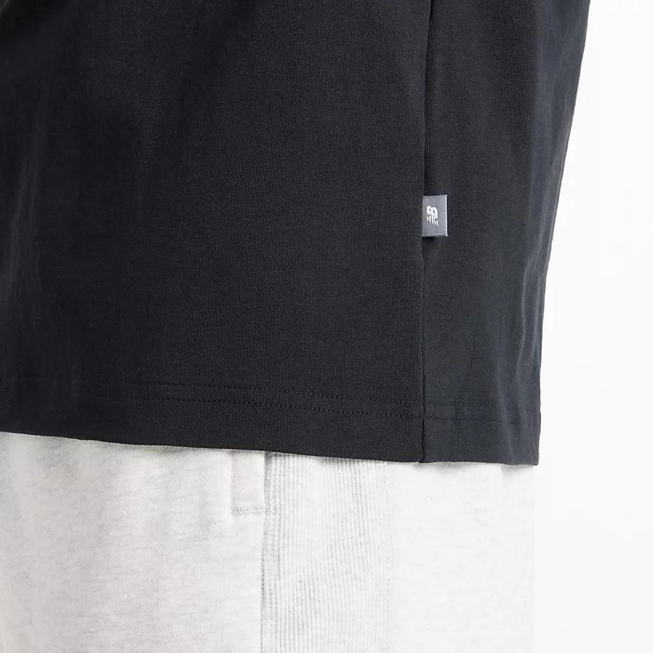 New Balance Debut Sculpture T-Shirt 5