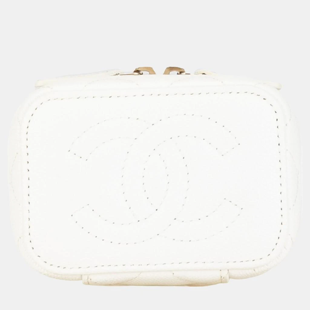 Chanel Chanel White Mini Caviar Vanity Case with Chain 4