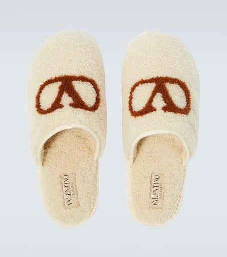 Valentino VLogo shearling slippers 4