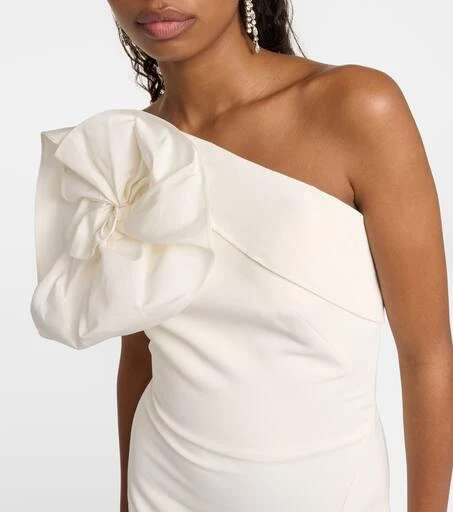 Safiyaa Bridal Briannie crêpe and faille gown 4