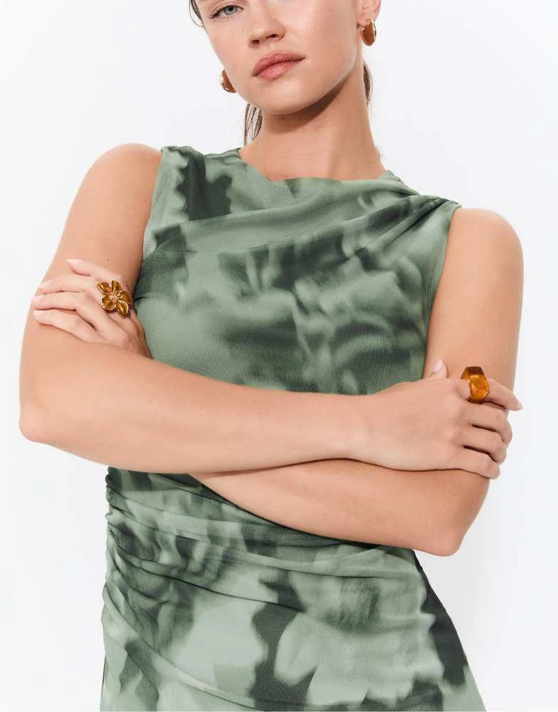 Stradivarius Stradivarius Printed tulle midi dress in khaki 2