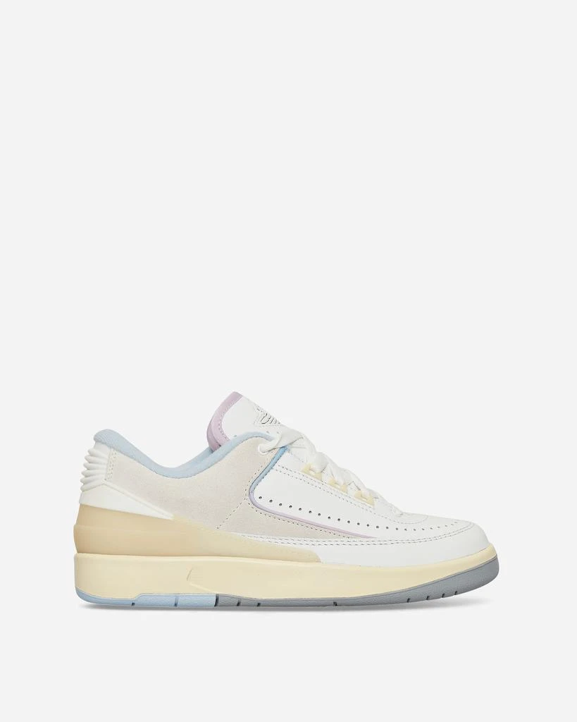 Nike Jordan WMNS Air Jordan 2 Retro Low Sneakers Summit White 1