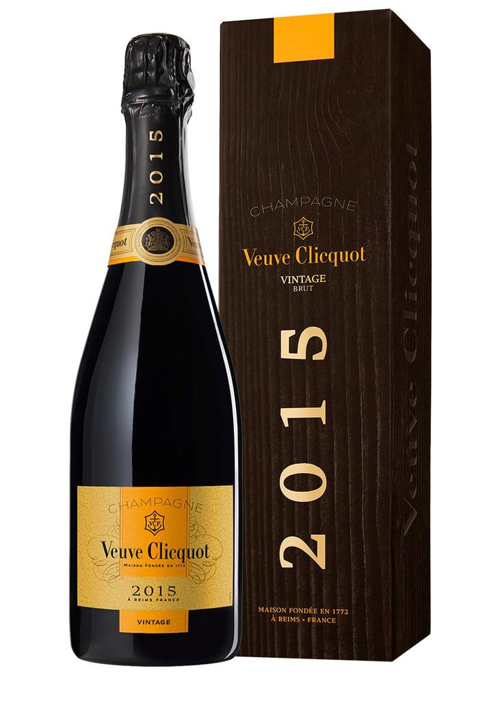Veuve Clicquot Veuve 2015 Gift Boxed