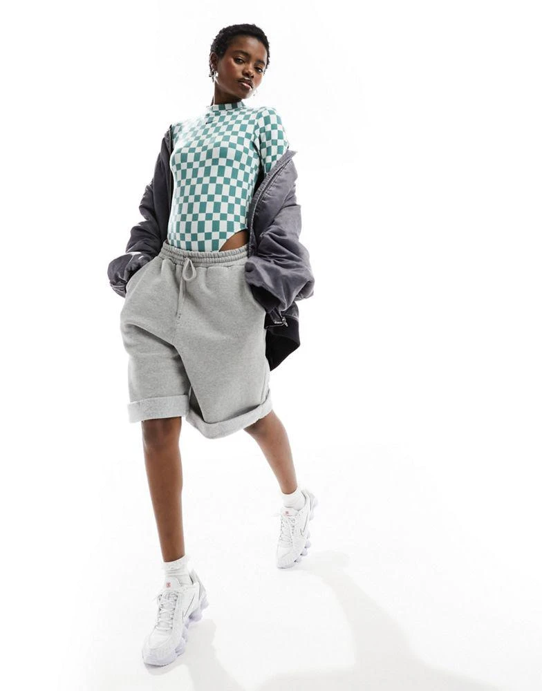 NIKE Nike Jaquard bodysuit in white and green 3