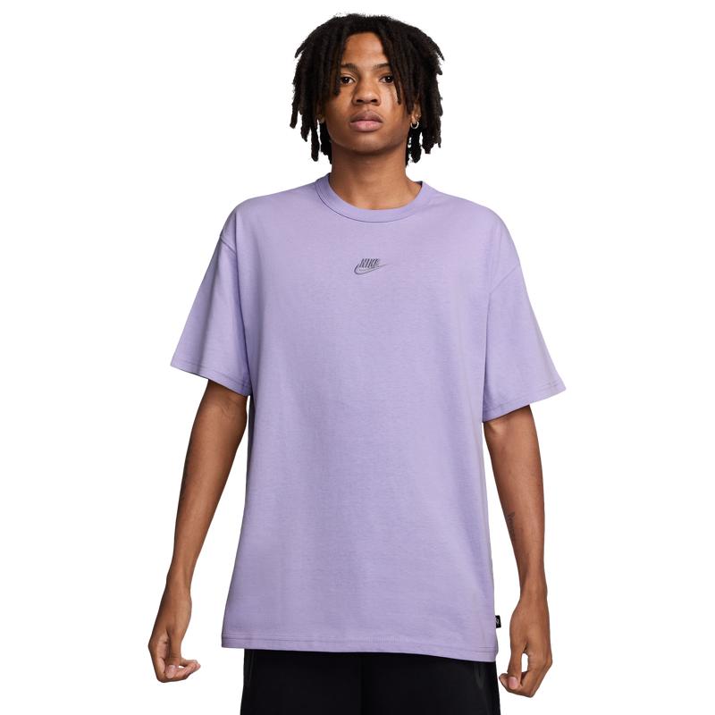 nike shirt foot locker