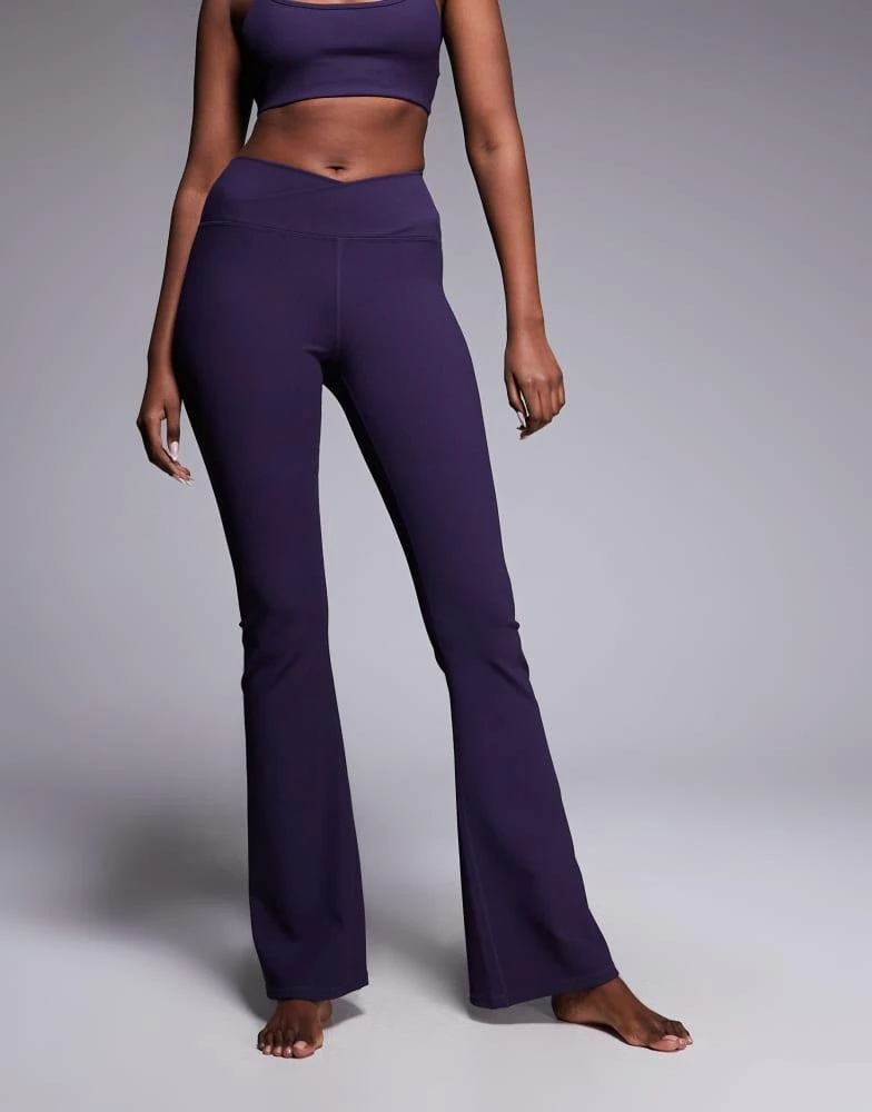 4505 4505 micro rib wrap waist slim kick yoga legging in grape 2