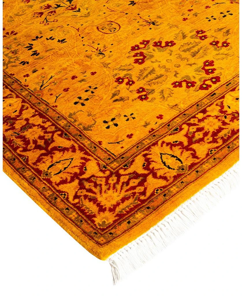 Bloomingdale
s Fine Vibrance M1225 Runner Area Rug, 2
7" x 8
2" 6