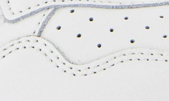 Autry Medalist Low Sneaker 7