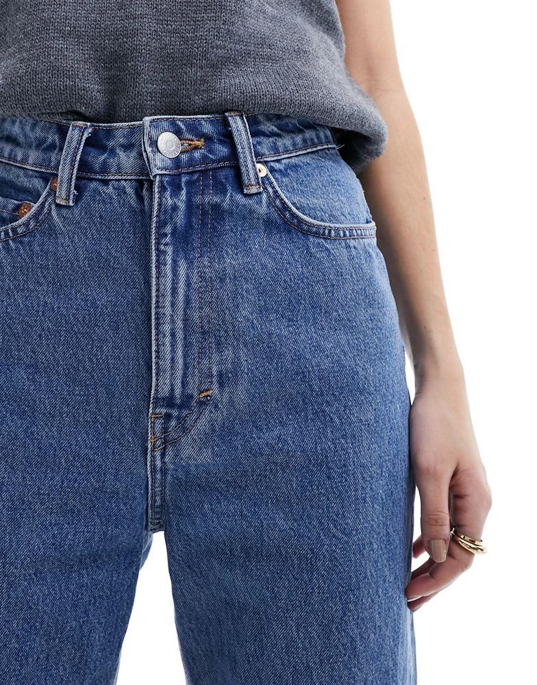 Weekday Weekday Rowe extra high waist regular fit straight leg jeans in 90s blue 2