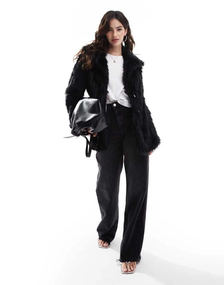 Glamorous Glamorous Faux fur coat in black 3