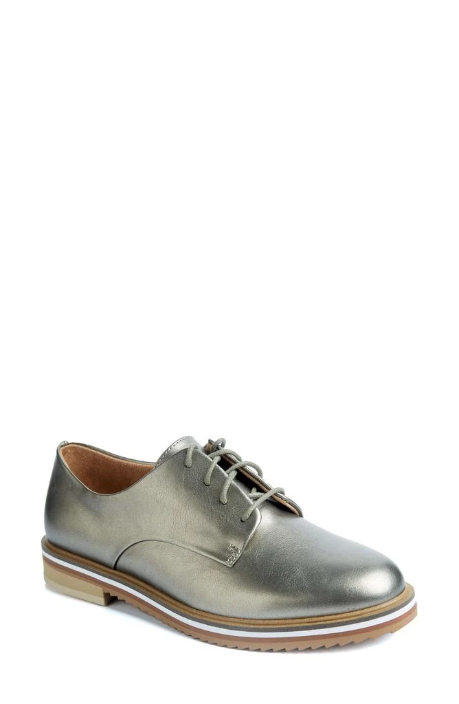 Me Too Flynt Lace Up Derby 1