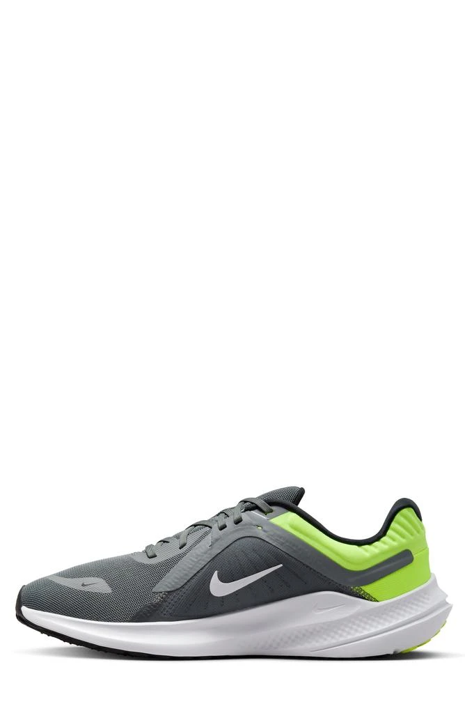 NIKE Quest 5 Road Running Shoe 6