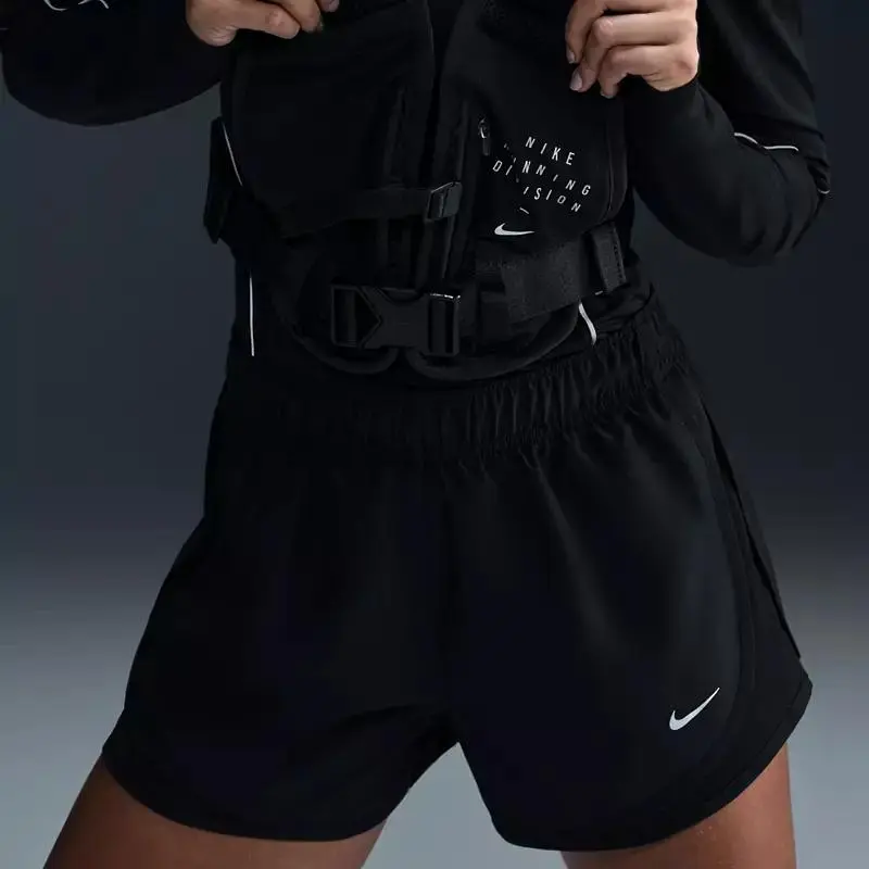 NIKE Nike Women's Dri-FIT Tempo Mid-Rise Brief-Lined Running Shorts 7