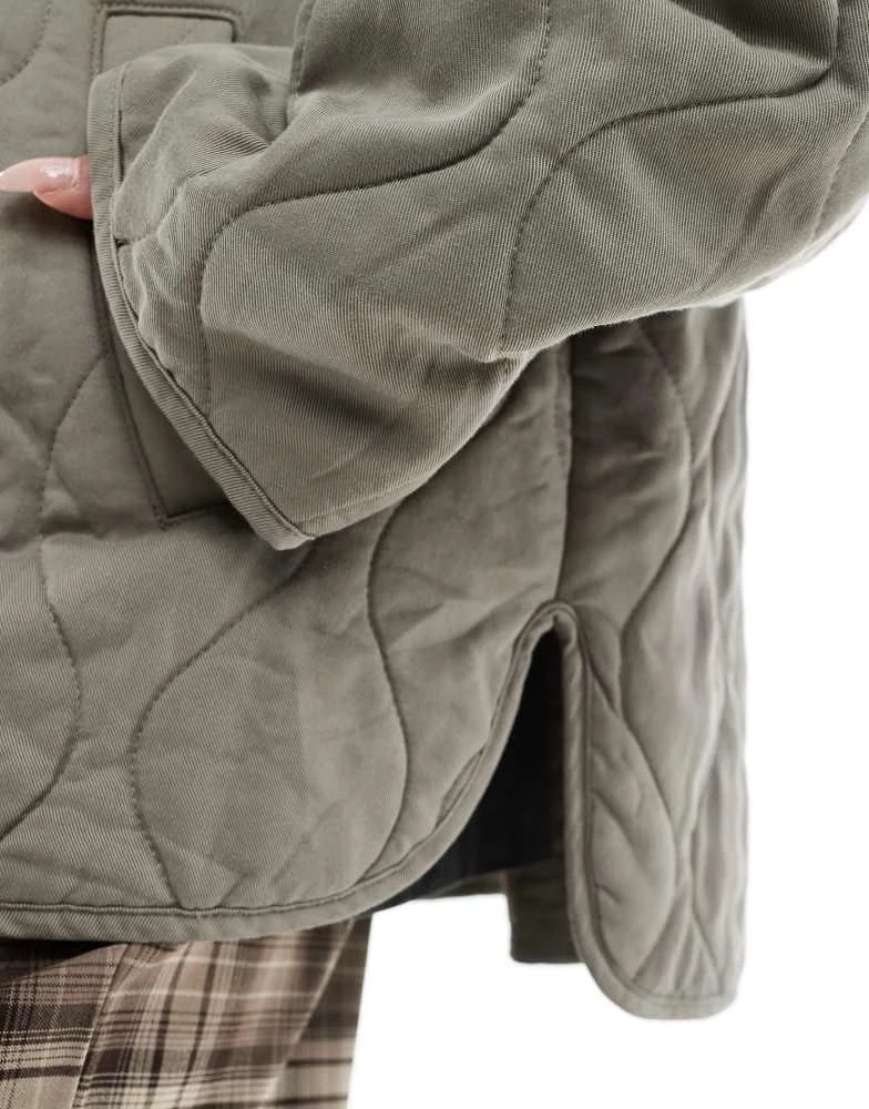 ASOS ASOS DESIGN dolphin hem collarless quilted jacket in khaki 3