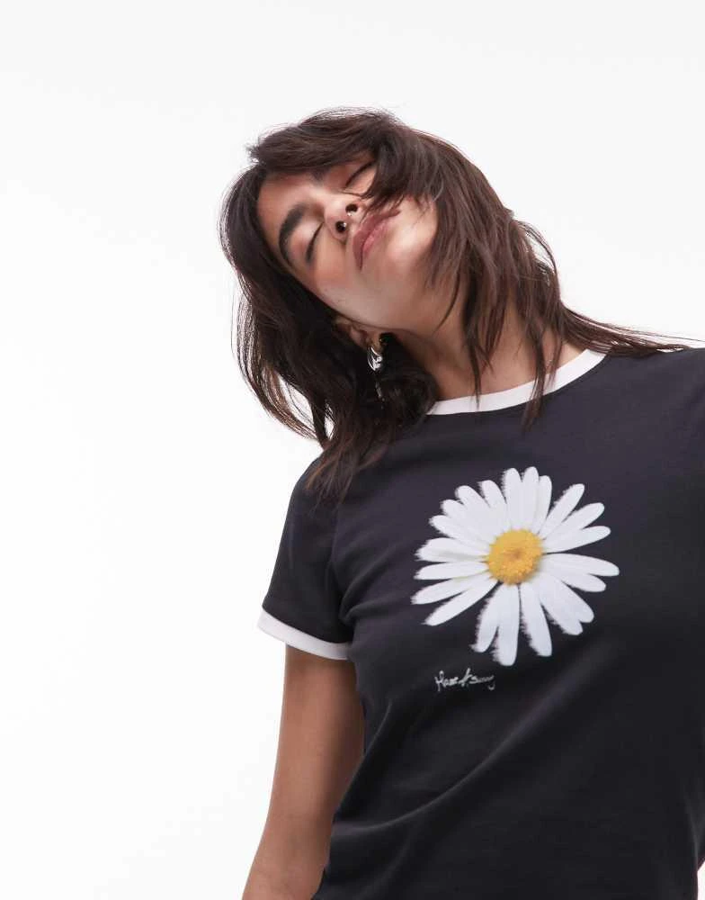 House Of Sunny House of Sunny Exclusive sunflower motif baby t-shirt in black 3
