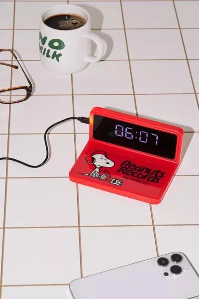 Urban Outfitters SOAR Peanuts Alarm Clock & Wireless Charger 1