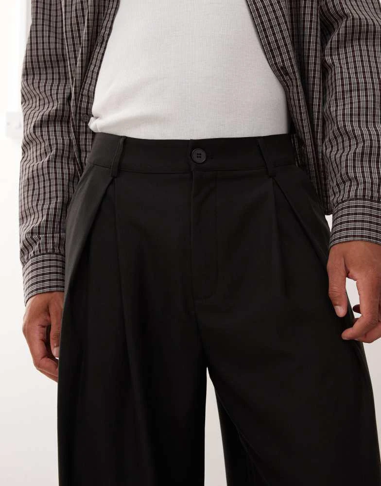 COLLUSION COLLUSION smart wide leg trouser in black 3