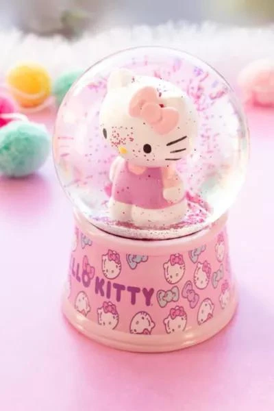 Urban Outfitters Sanrio Hello Kitty Light-Up 6" Snow Globe 3
