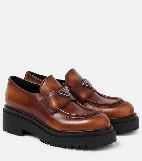 Prada Logo leather platform loafers 1