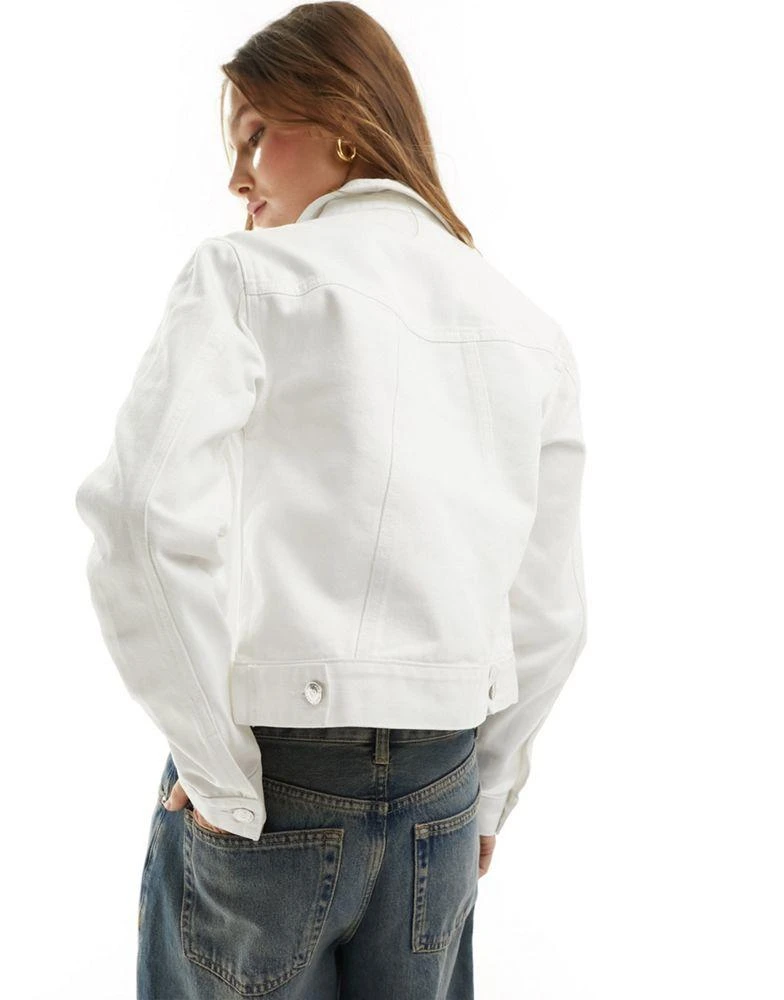 Miss Selfridge Miss Selfridge denim girlfriend jacket in white wash 3