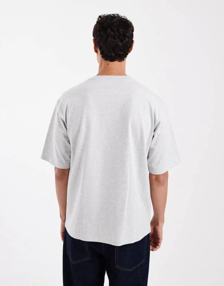Levi
s Levi
s chest pocket tab t-shirt in grey marl 3