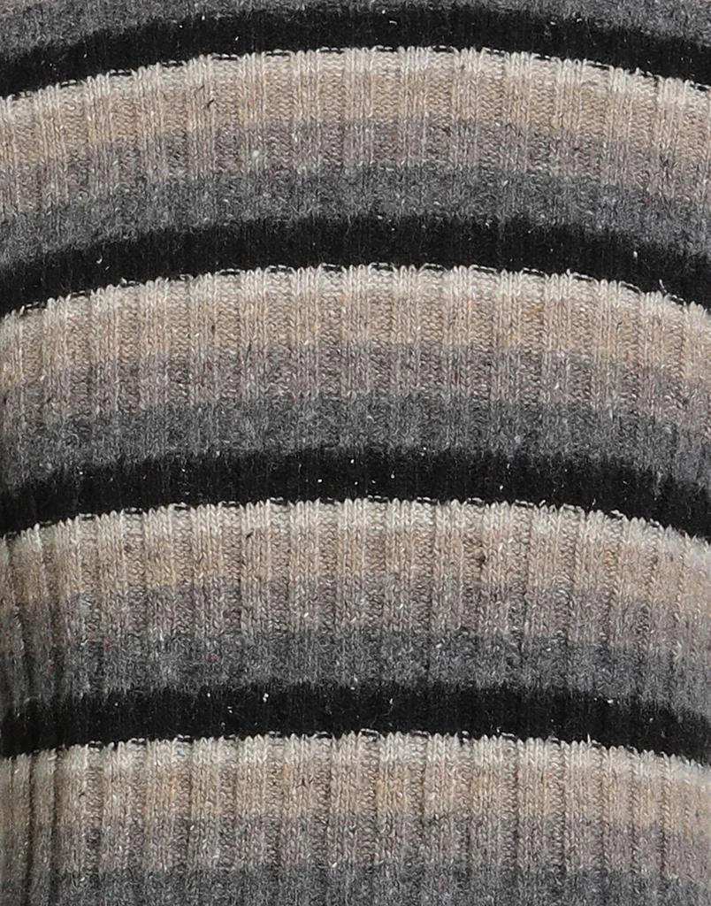 ERL Turtleneck 4