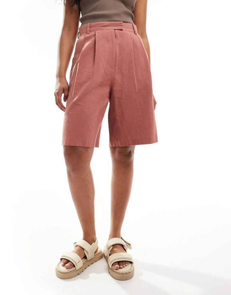 ASOS ASOS DESIGN longline high waisted tailored short with linen in terracotta 1