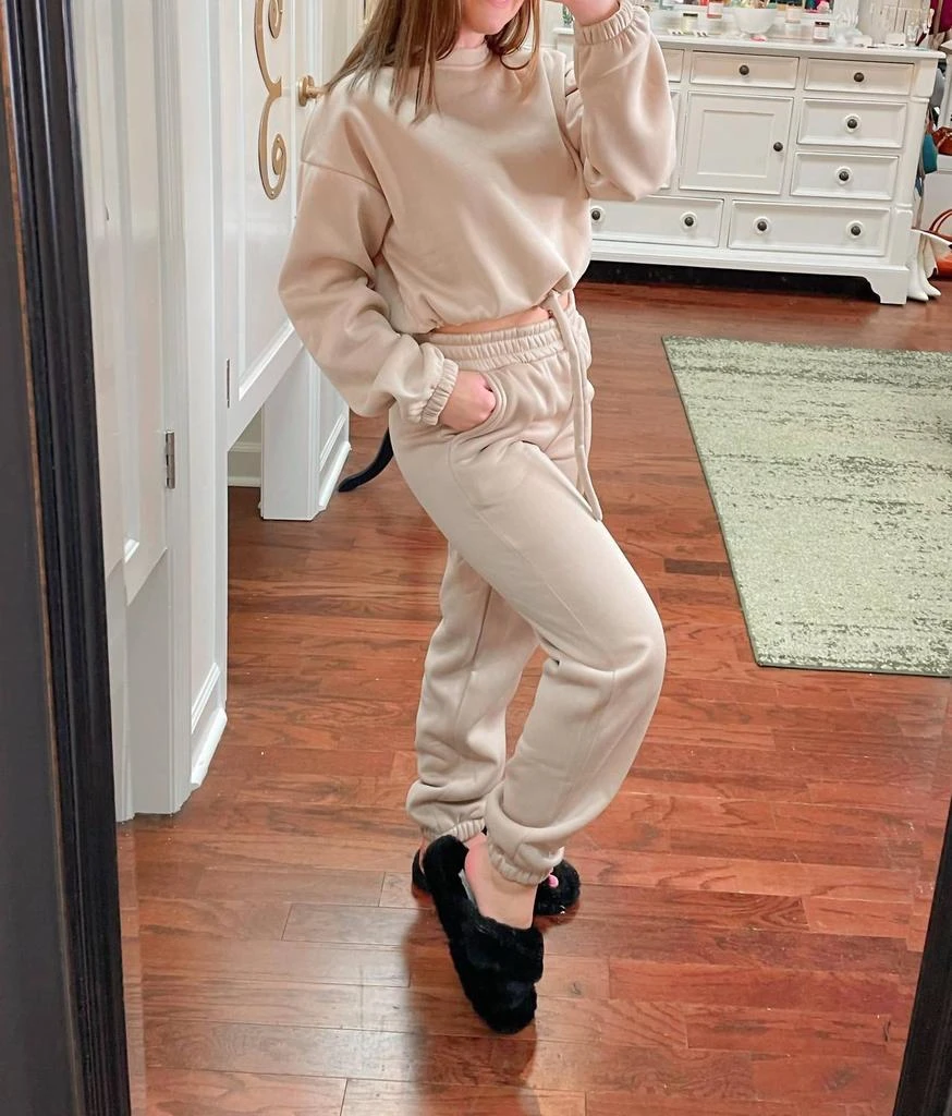 Oneleven Oneleven - Cropped Pullover And Sweatpants Set 2