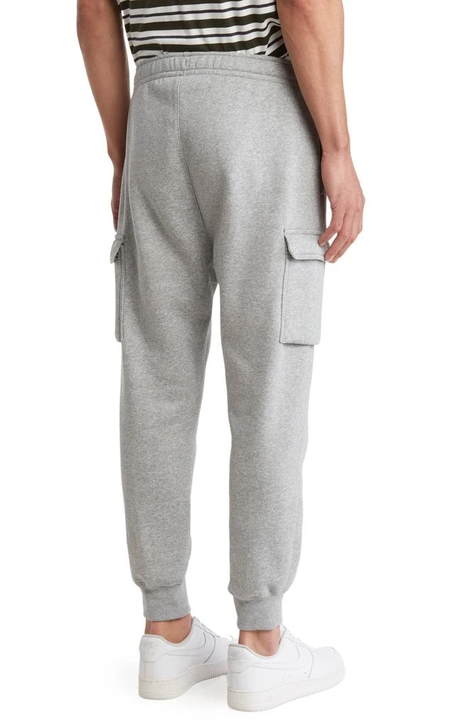 NIKE Club Fleece Cargo Pocket Joggers 2