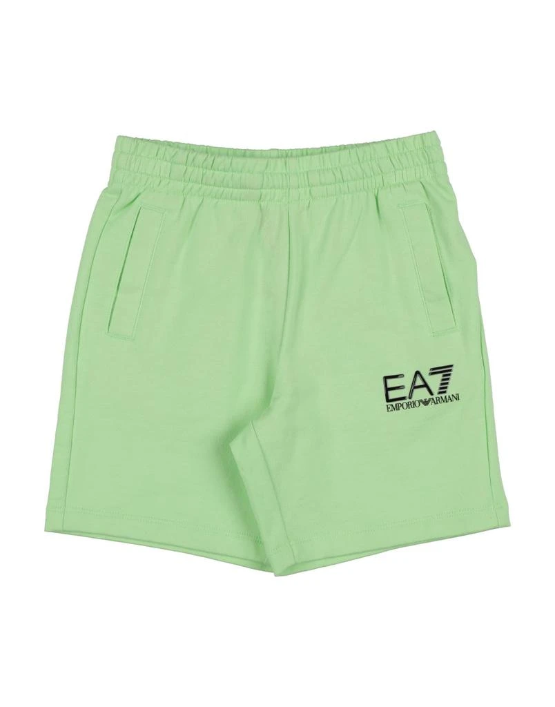 EA7 Shorts 
Bermuda