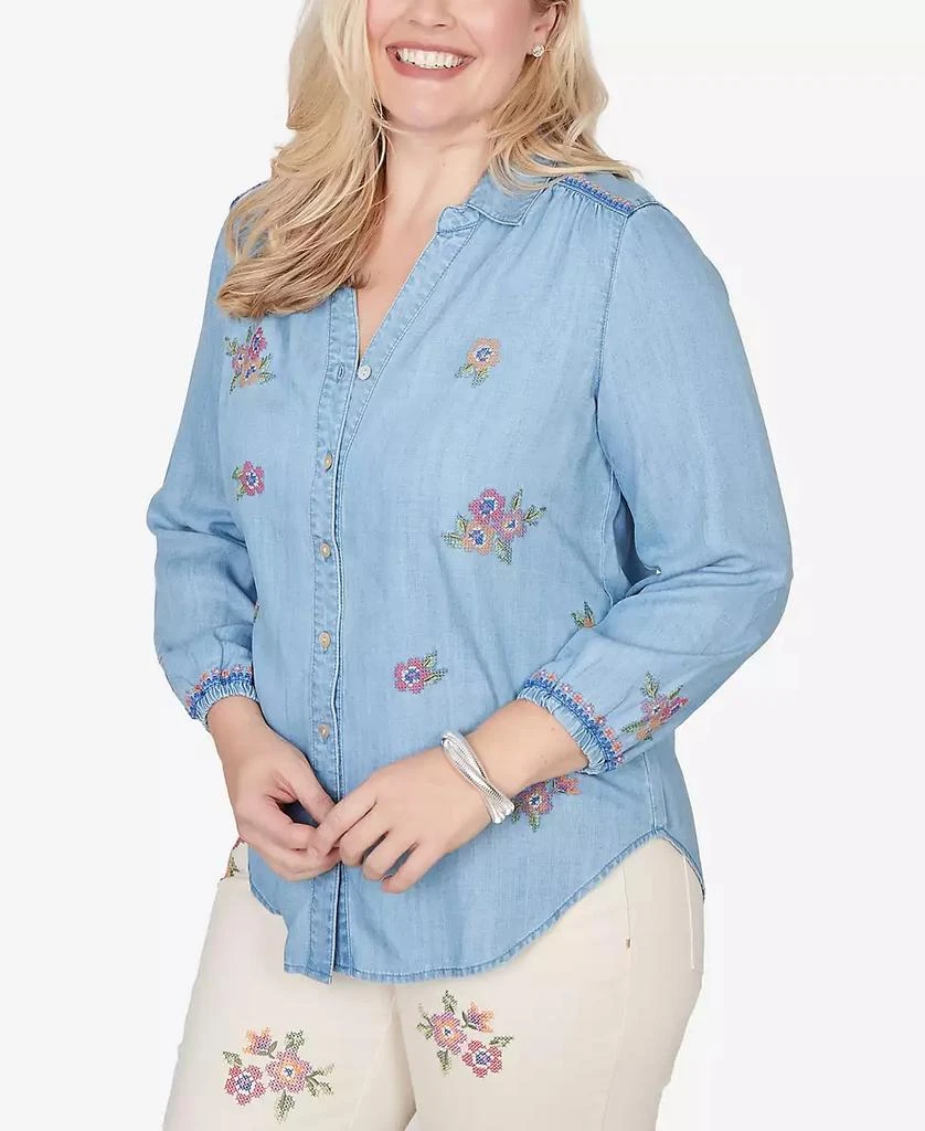 Alfred Dunner Plus Size Beachcomber Floral Embroidered Button front closure Top 2