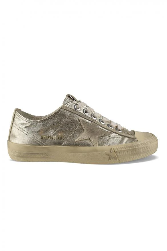 Golden Goose V-Star Sneakers 1