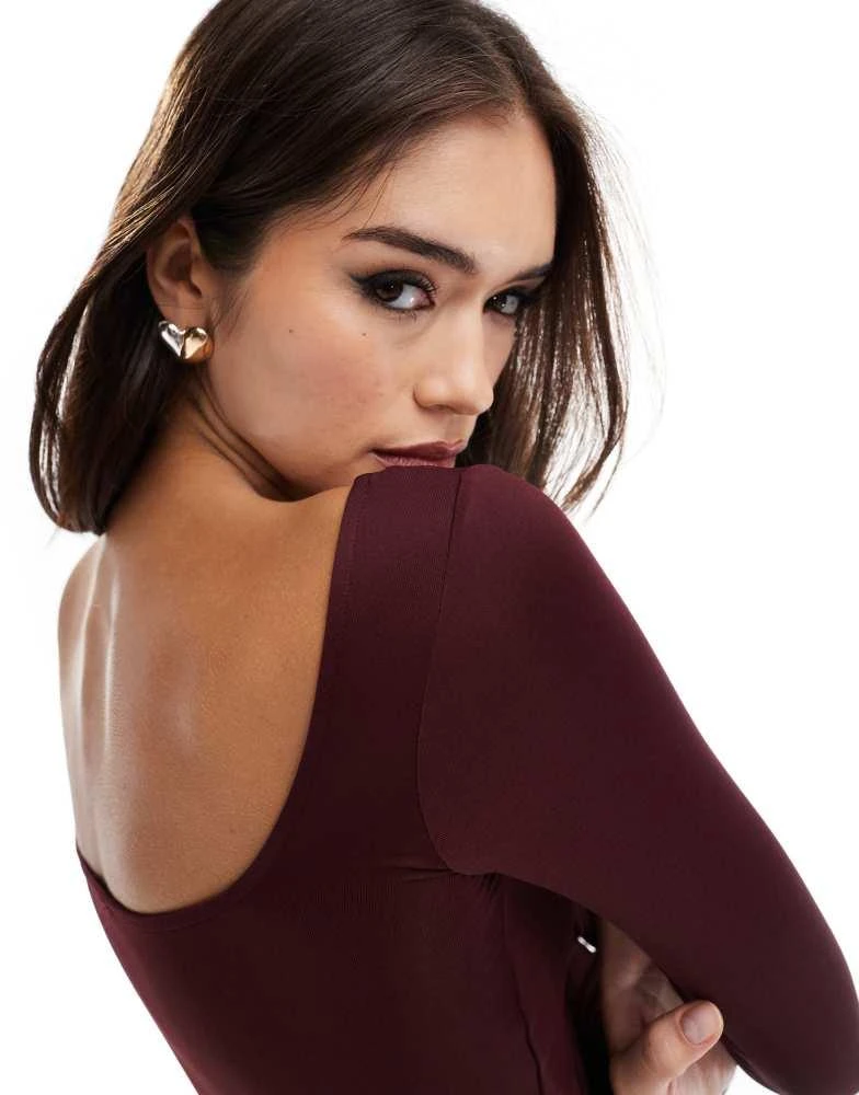 Bershka Bershka long sleeve square neck bodycon midaxi dress in burgundy 2