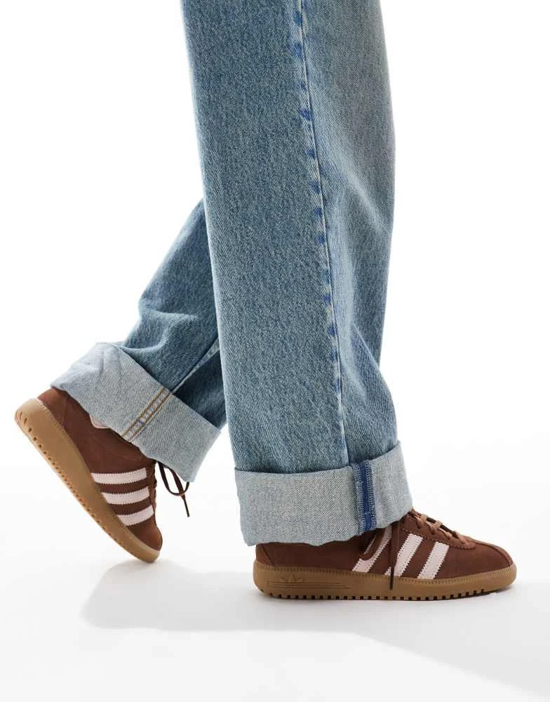 Adidas adidas Originals Bermuda trainers in brown 4