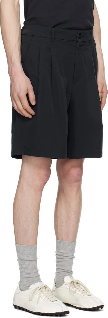 Norse Projects Navy Benn Travel Light Shorts 2