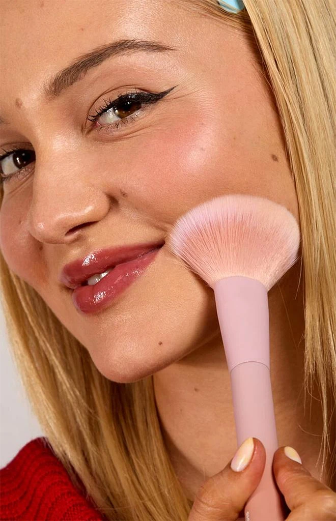 Lottie London Tapered Highlighter Brush 6