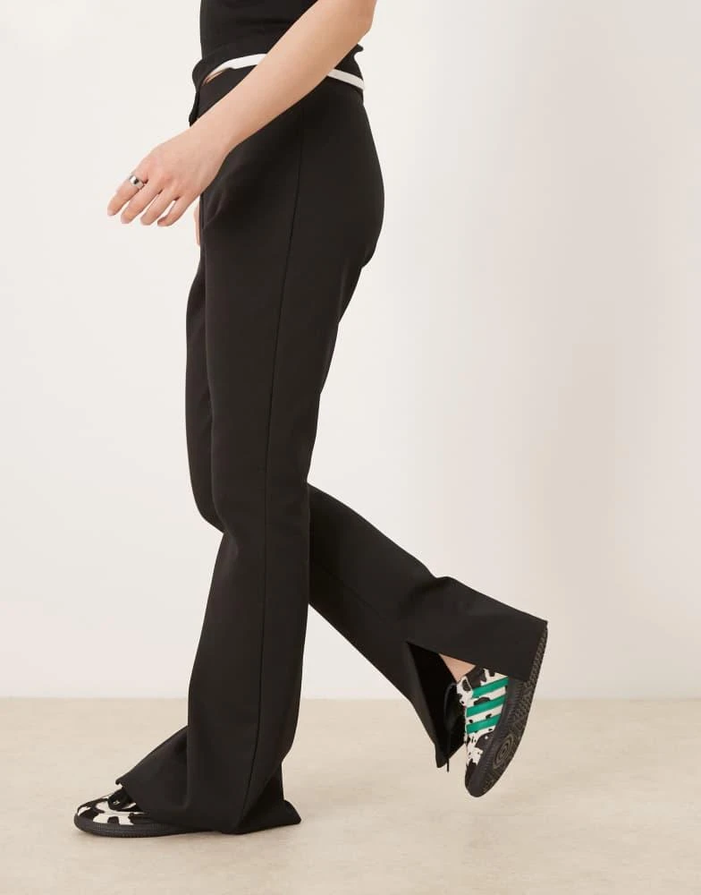 ASOS ASOS DESIGN split hem heavyweight legging in black 2