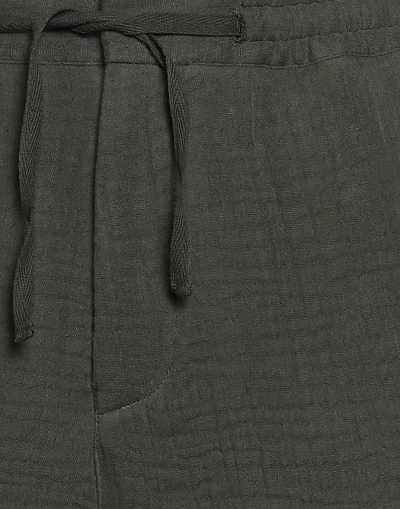 Elvine Shorts 
Bermuda 4