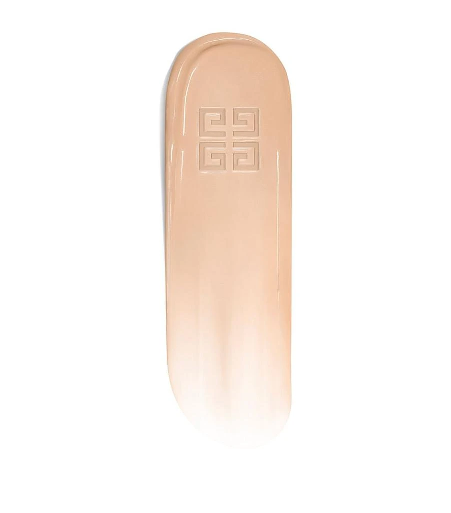 Givenchy Prisme Libre Skin-Caring Concealer 2